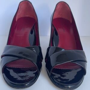 TARYN ROSE Black patent leather heels Size 37 Open toe. 2.5"heel